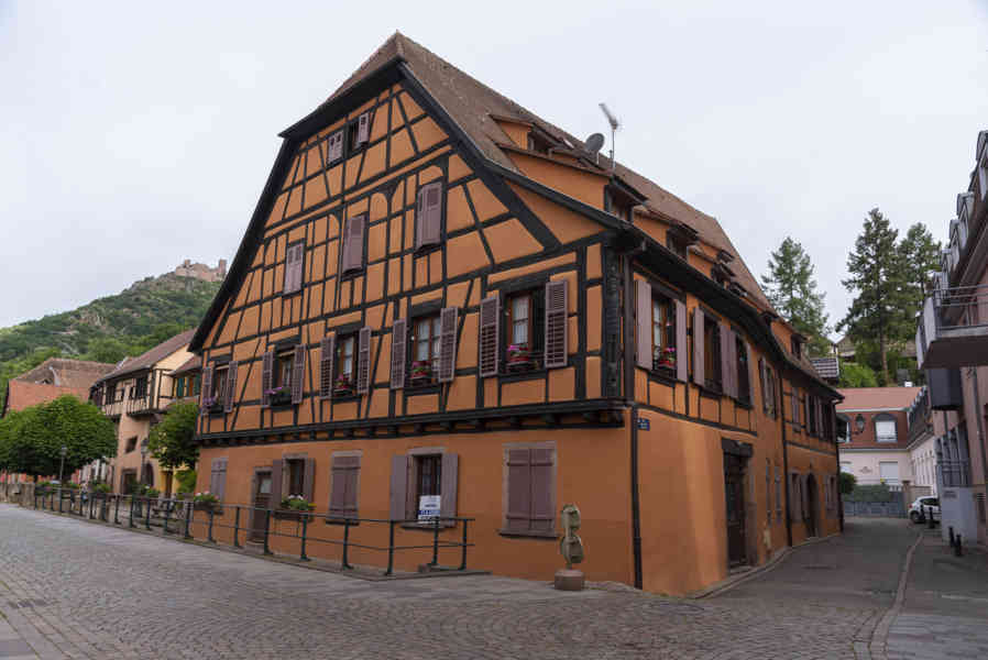 Francia - Alsacia 292 - Ribeauvillé.jpg
